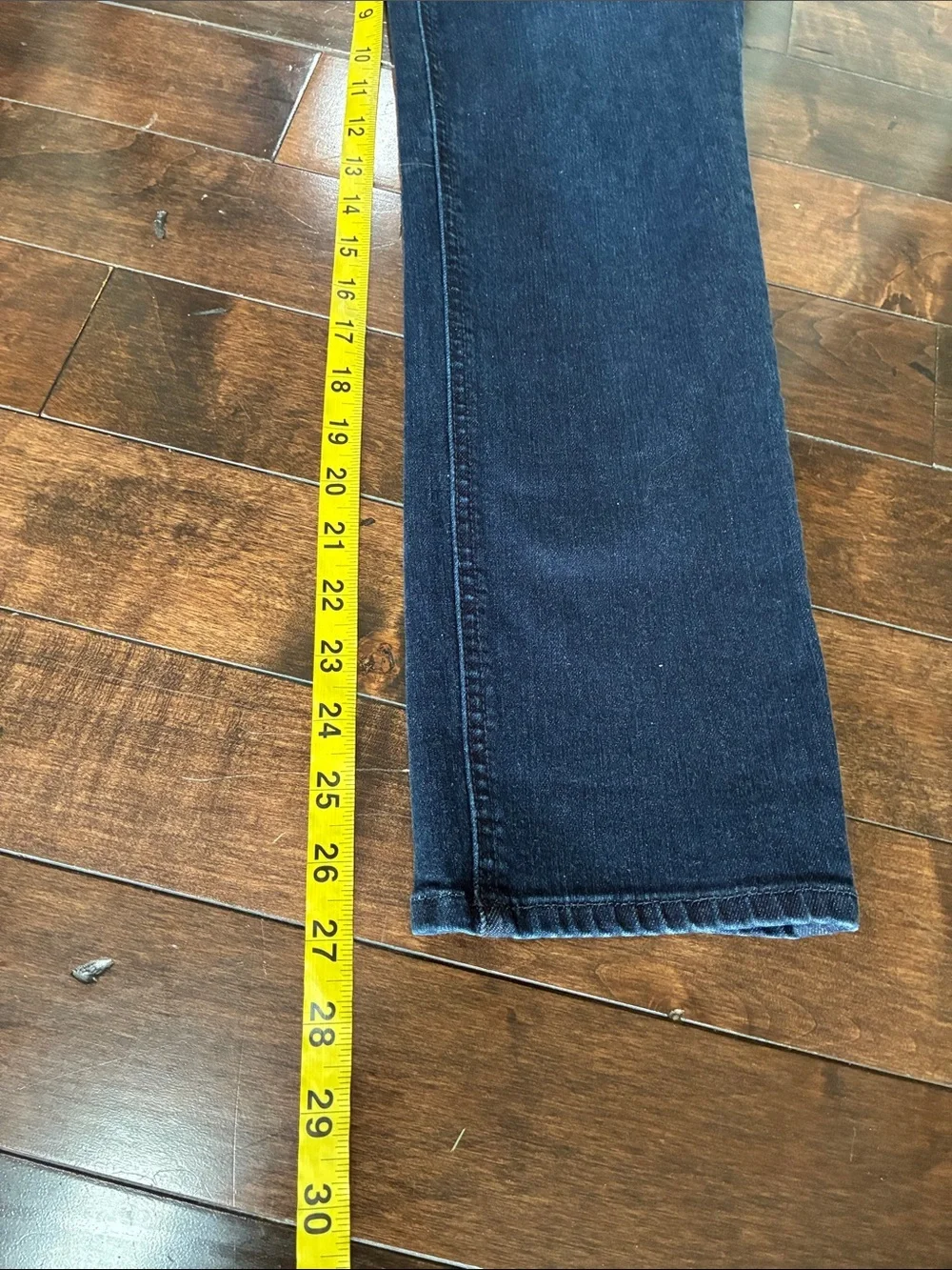Talbots Flawless Five-Pocket Straight Jean Women’s 6P Dark wash Stretch denim